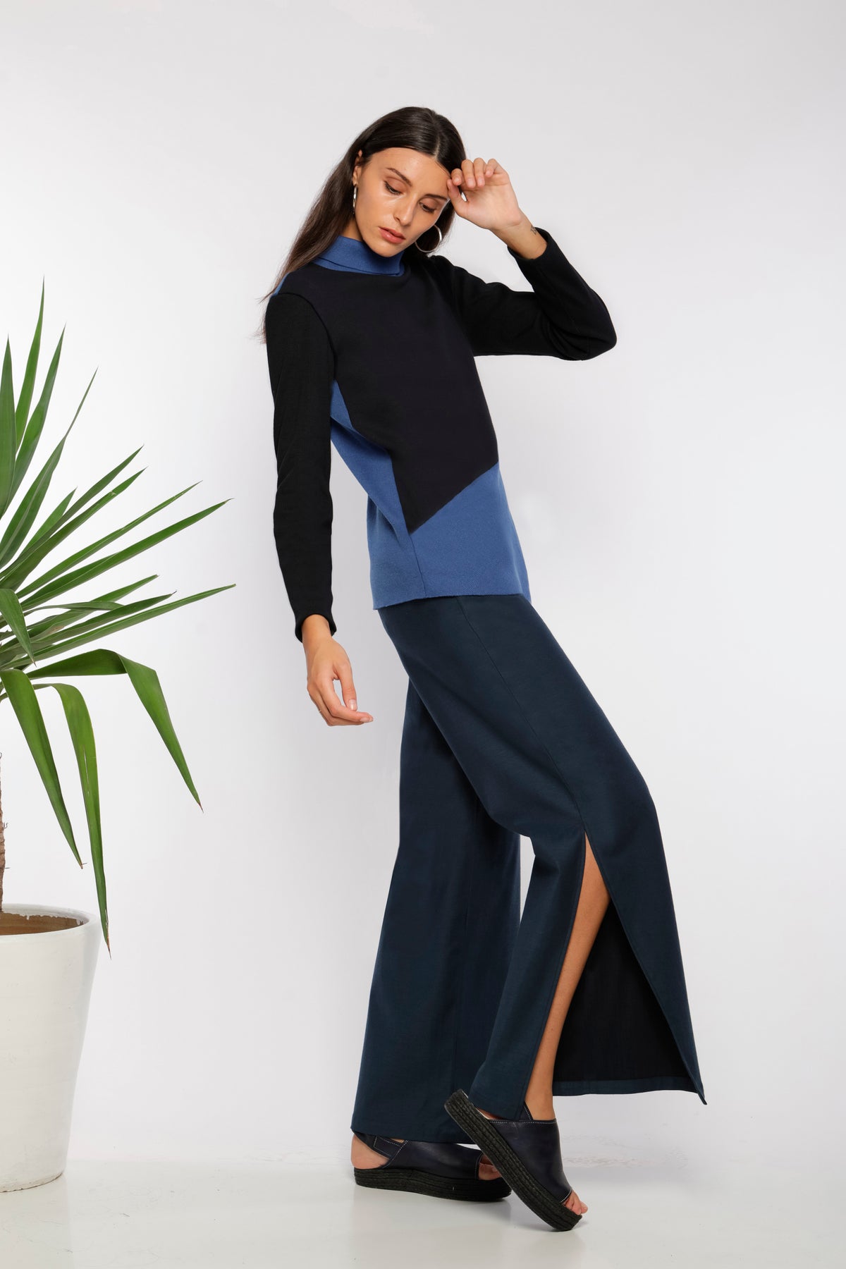 Women's Smocked Waist Side Slit Cover Up Pants - Shade & Shore™ Black 3x :  Target
